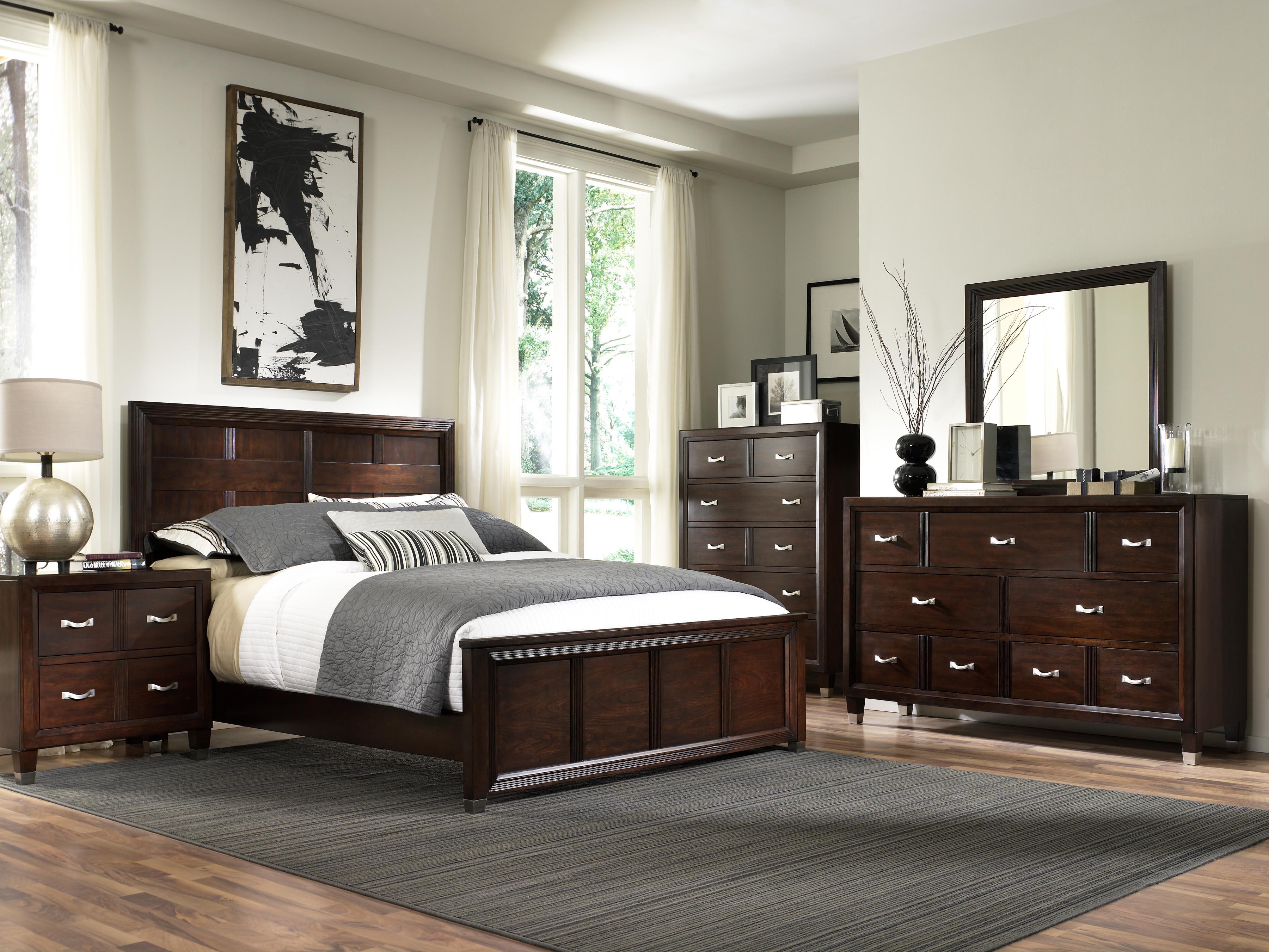 Broyhill Furniture Eastlake 2 King Panel Headboard and Low Profile